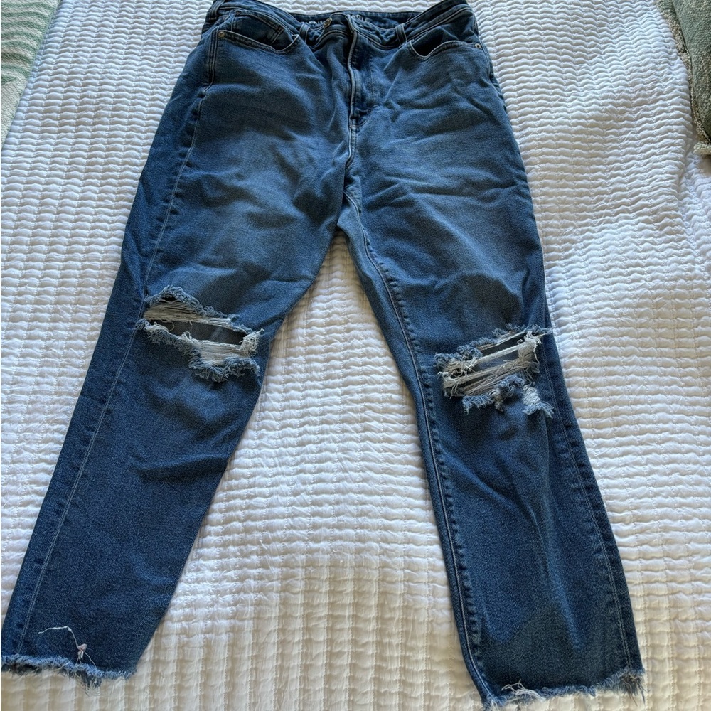 American Eagle Mom Jean